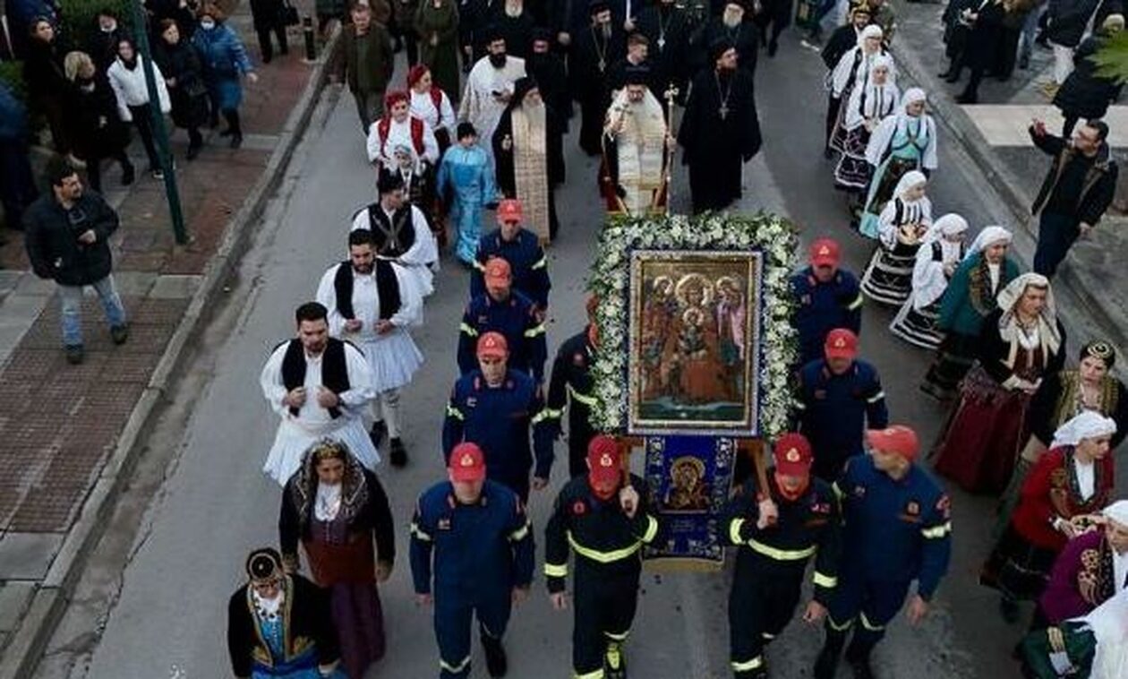 Λαμία: Υποδέχτηκε την Εικόνα της Παναγίας Πεφανερωμένης από τη Λευκάδα