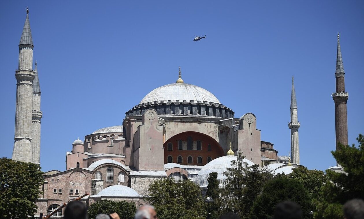 Τουρκία: Εισιτήριο 25 ευρώ θα πληρώνουν οι τουρίστες για είσοδο στην Αγία Σοφία
