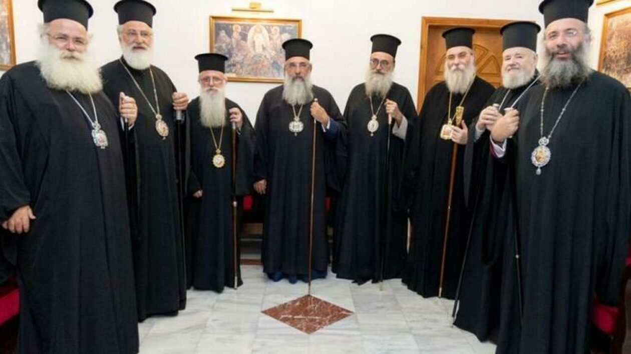 Εκκλησία της Κρήτης: Καλεί τους βουλευτές να στηρίξουν το «όχι» στην τεκνοθεσία από ομόφυλα ζευγάρια