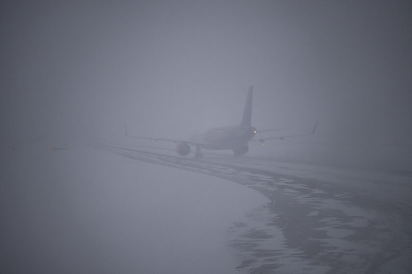 Χαμός στη Νορβηγία λόγω χιονιού: Έκλεισε το αεροδρόμιο του Όσλο - Προβλήματα και στις συγκοινωνίες 