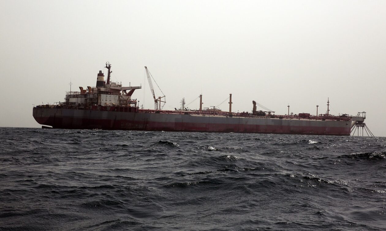 Ερυθρά Θάλασσα: Πρόβλεψη σοκ από ναυτιλιακούς κολοσσούς – Η κρίση θα διαρκέσει μήνες