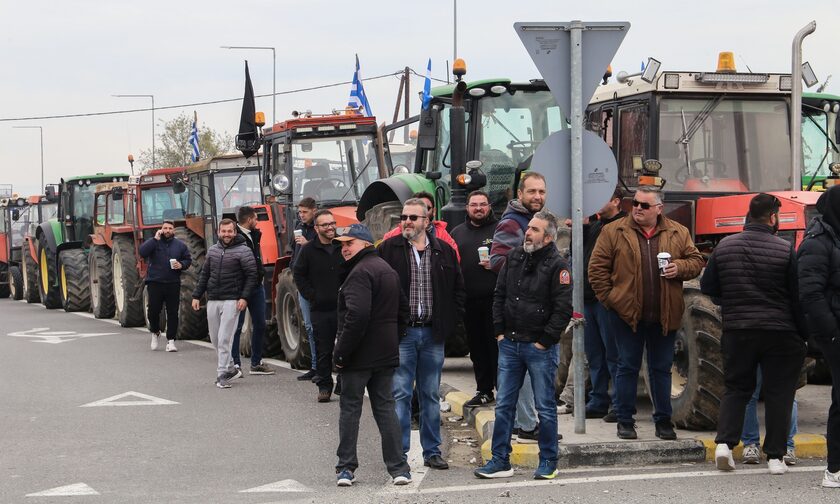 Θεσσαλία: Μπλόκα στην εθνική αποφάσισαν οι αγρότες - Ξεκινούν στις 24 Ιανουαρίου