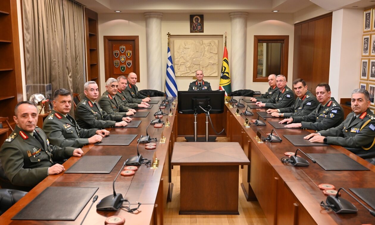 Πρώτη συνεδρίαση για το νέο Ανώτατο Στρατιωτικό Συμβούλιο - Αυτά είναι τα μέλη του