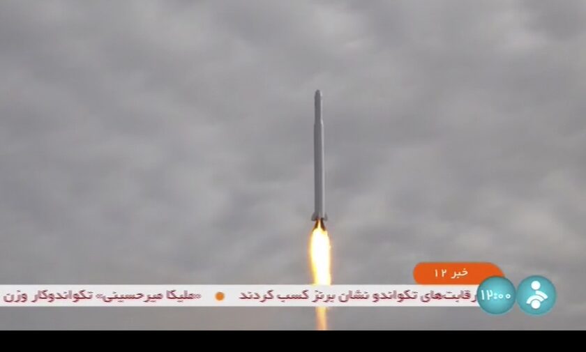 H Tεχεράνη εκτόξευσε κατασκοπευτικό δορυφόρο