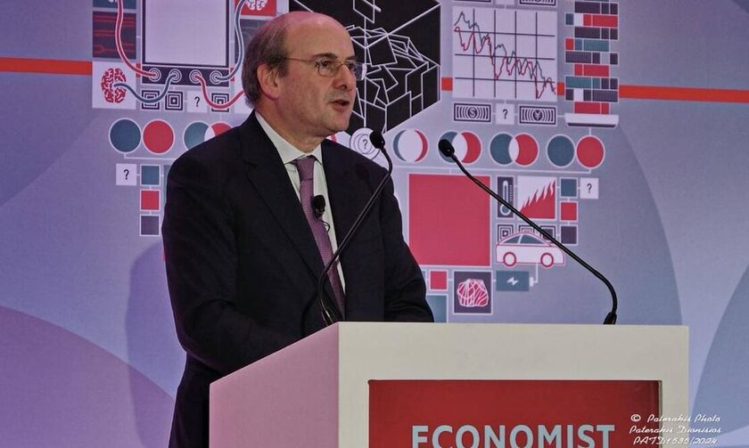 Economist 'World Ahead 2024' Hatzidakis outlines 2024 economic policy