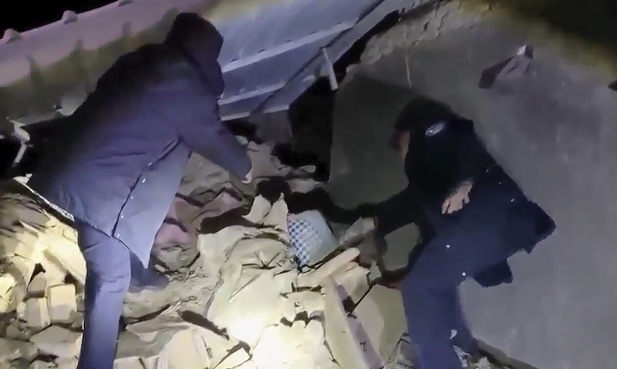 Κίνα: Δεκάδες τραυματίες από τον σεισμό των 7,1 Ρίχτερ - Έγινε αισθητός μέχρι το Καζακστάν