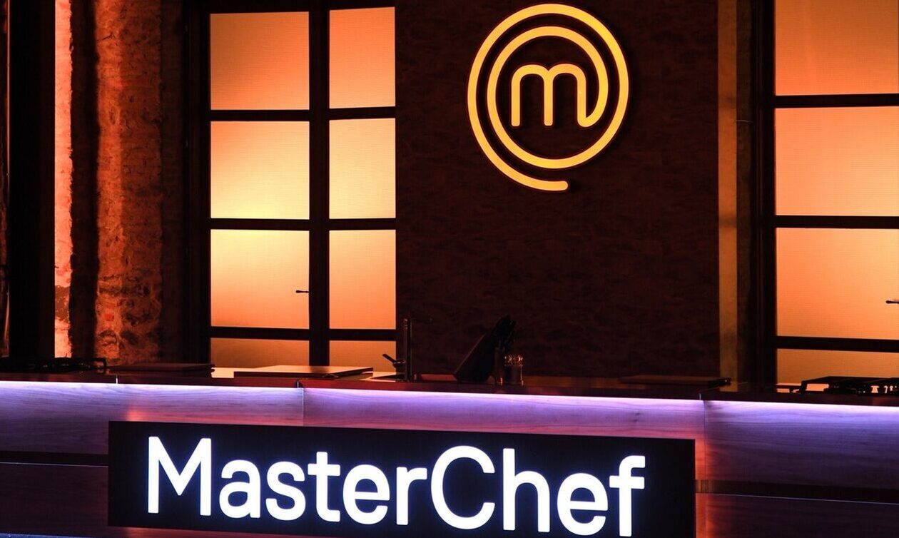 Master Chef: Οι 24 τυχεροί παίκτες που μπήκαν στο σπίτι του ριάλιτι  μαγειρικής - Newsbomb