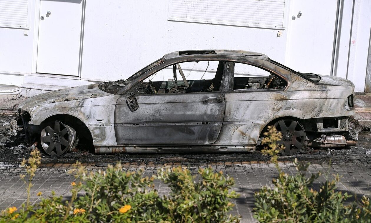 Πάτρα: Του έκαψαν το αυτοκίνητο για δεύτερη φορά μέσα σε διάστημα οκτώ μηνών