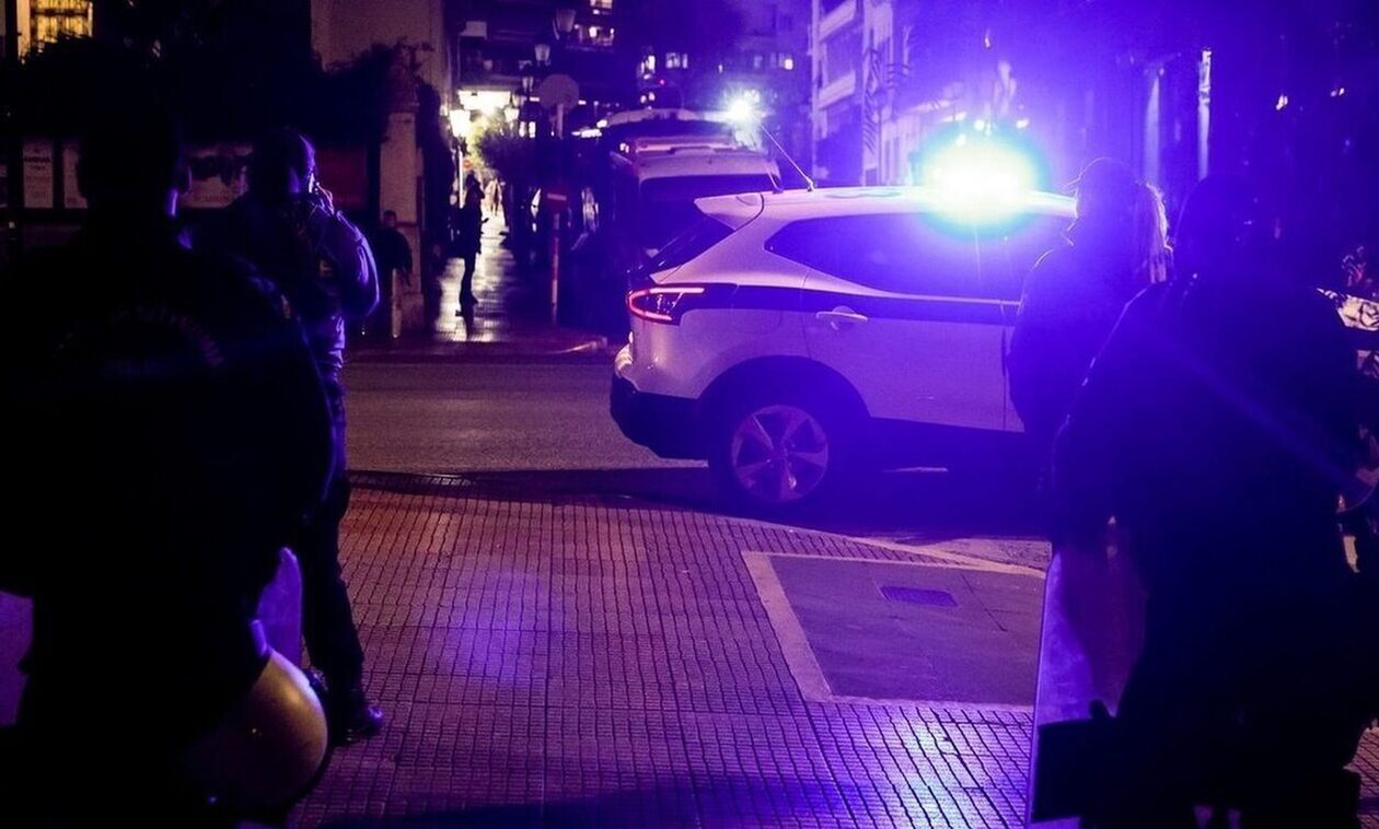 Συνελήφθη οπλισμένος 34χρονος στο κέντρο της Αθήνας – Συνδέεται με σκληρή συμμορία