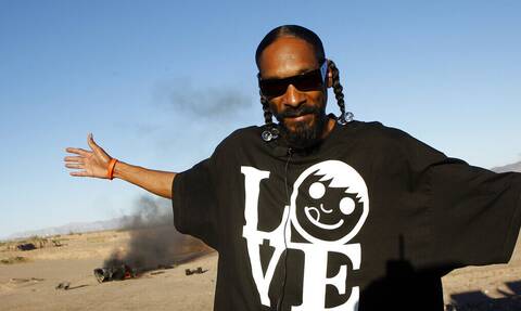 Snoop Dogg: «Νιώθω μόνο αγάπη και σεβασμό για τον Ντόναλντ Τραμπ» - Γιατί το μίσος έγινε λατρεία