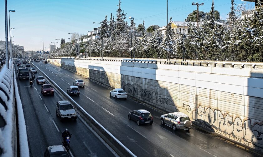 Τροχαίο στην Κηφισίας: Καραμπόλα πέντε οχημάτων στο ύψος του Νέου Ψυχικού, στο ρεύμα προς Αθήνα