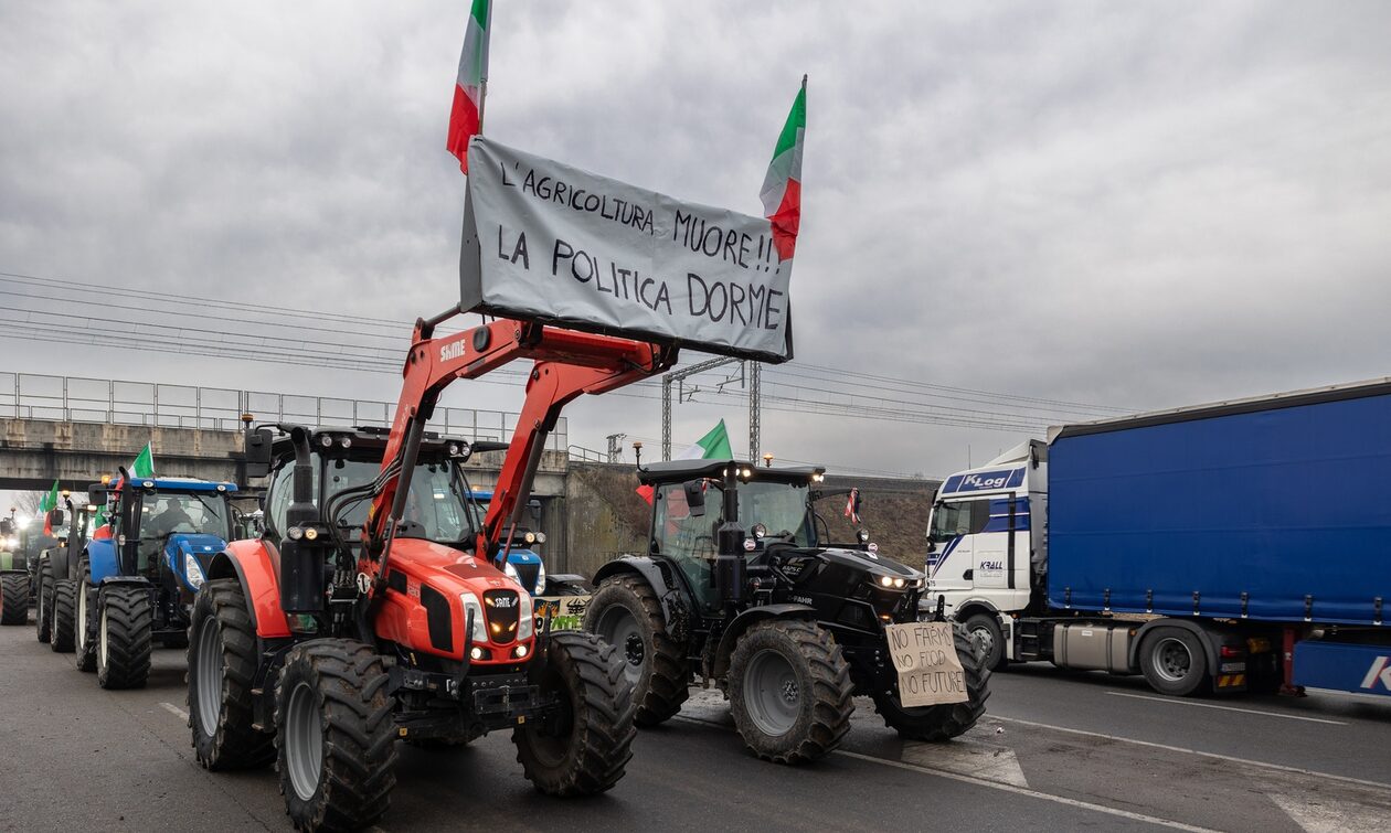 Ιταλία: «Θα φτάσουμε στη Ρώμη» - Οι αγρότες προειδοποιούν για κλιμάκωση των διαμαρτυριών