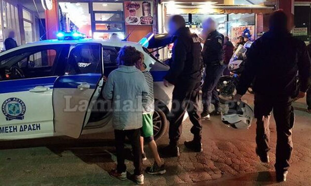 Λαμία: Κυνηγητό για τη σύλληψη 3 μικρών Ρομά που είχαν... ξαφρίσει κατάστημα ρούχων