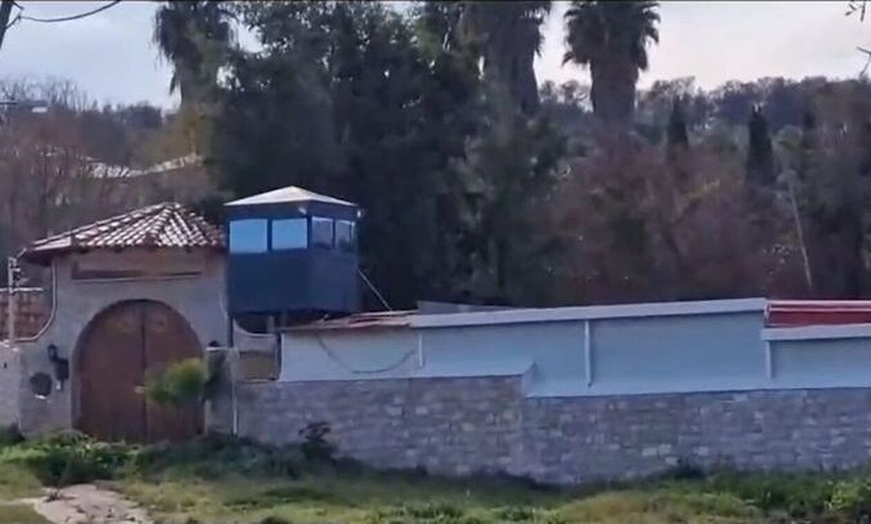 Χρήστος Γιαλιάς: Αυτό είναι το σπίτι – φρούριο του επιχειρηματία που δολοφονήθηκε (vid)