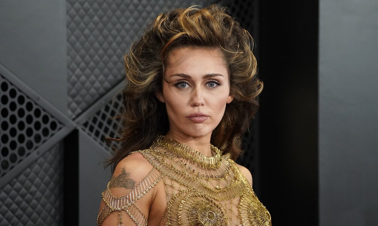 Miley Cyrus: H αποκαλυπτική φωτογραφία της μετά τον θρίαμβο στα Grammy