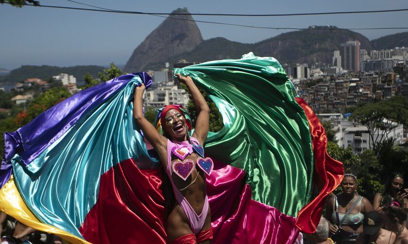 Ξεκίνησε το καρναβάλι στη Βραζιλία