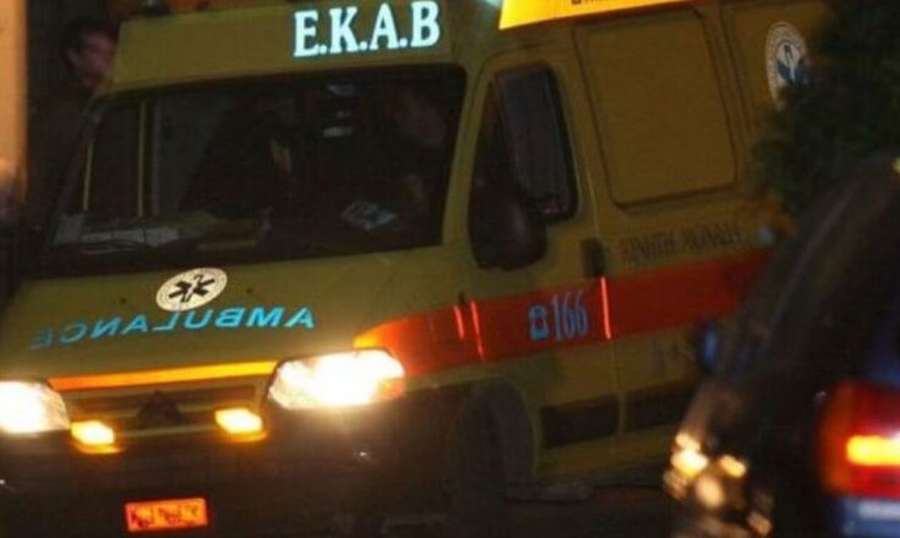 Θεσσαλονίκη: Αυτοκίνητο εξετράπη έξω από τα Λαγκαδίκια - Απεγκλωβίστηκε η οδηγός