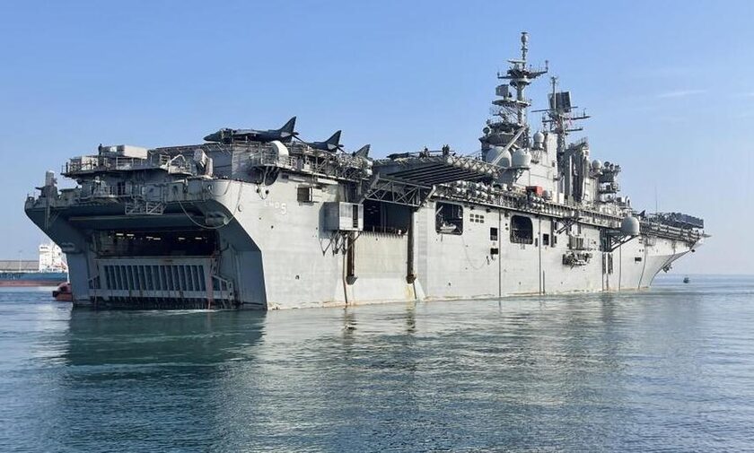 Στην Κύπρο το «USS Bataan», με πεζοναύτες στο πλήρωμα του