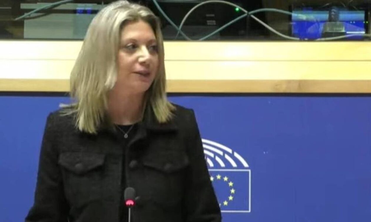Μαρία Καρυστιανού στο Ευρωκοινοβούλιο για τα Τέμπη: Έγκλημα από πρόσωπα που δεν αγγίζονται