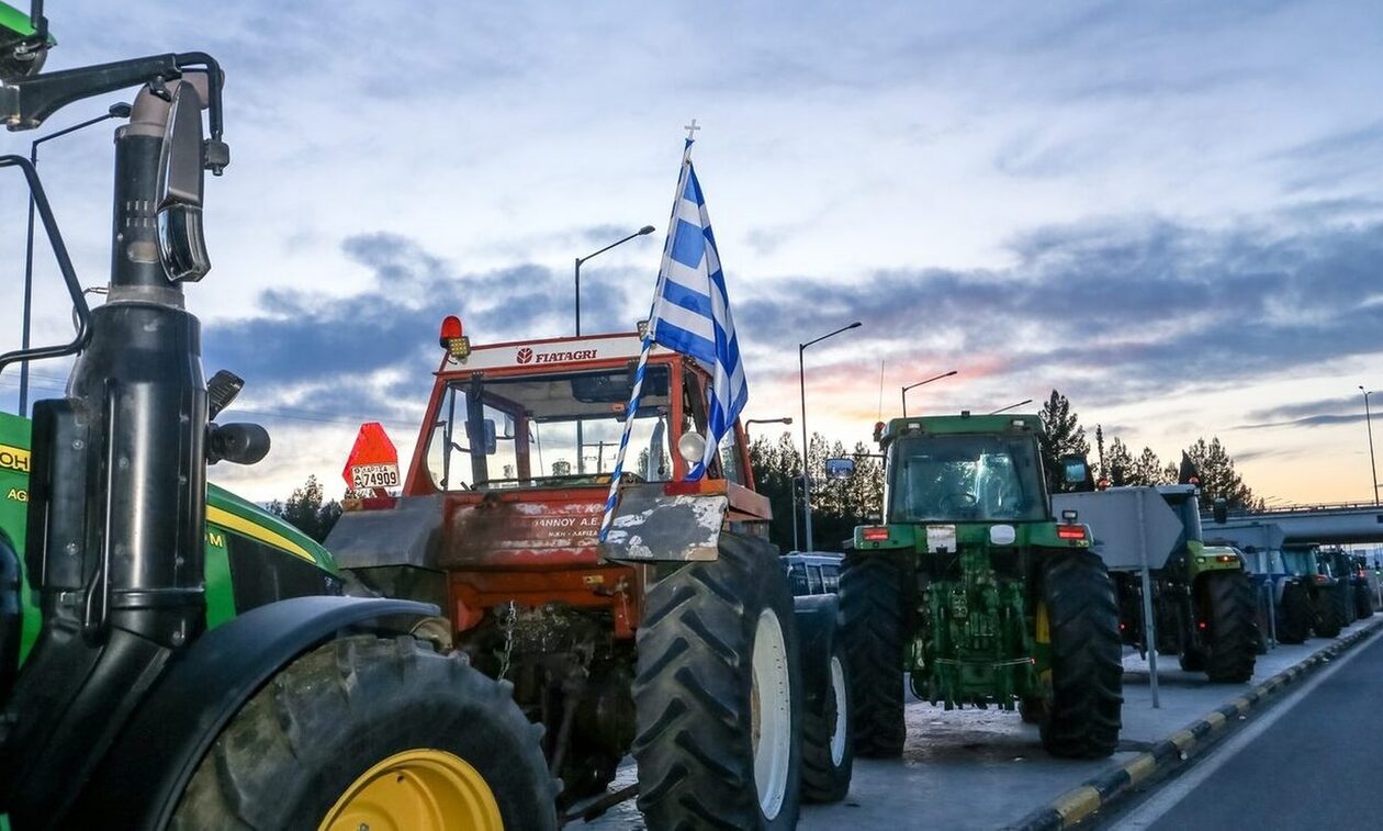 Αγρότες: «Πρόθεσή μας είναι να κατέβουμε με τα τρακτέρ στην Αθήνα» - Στη Νίκαια αποφασίζουν σήμερα