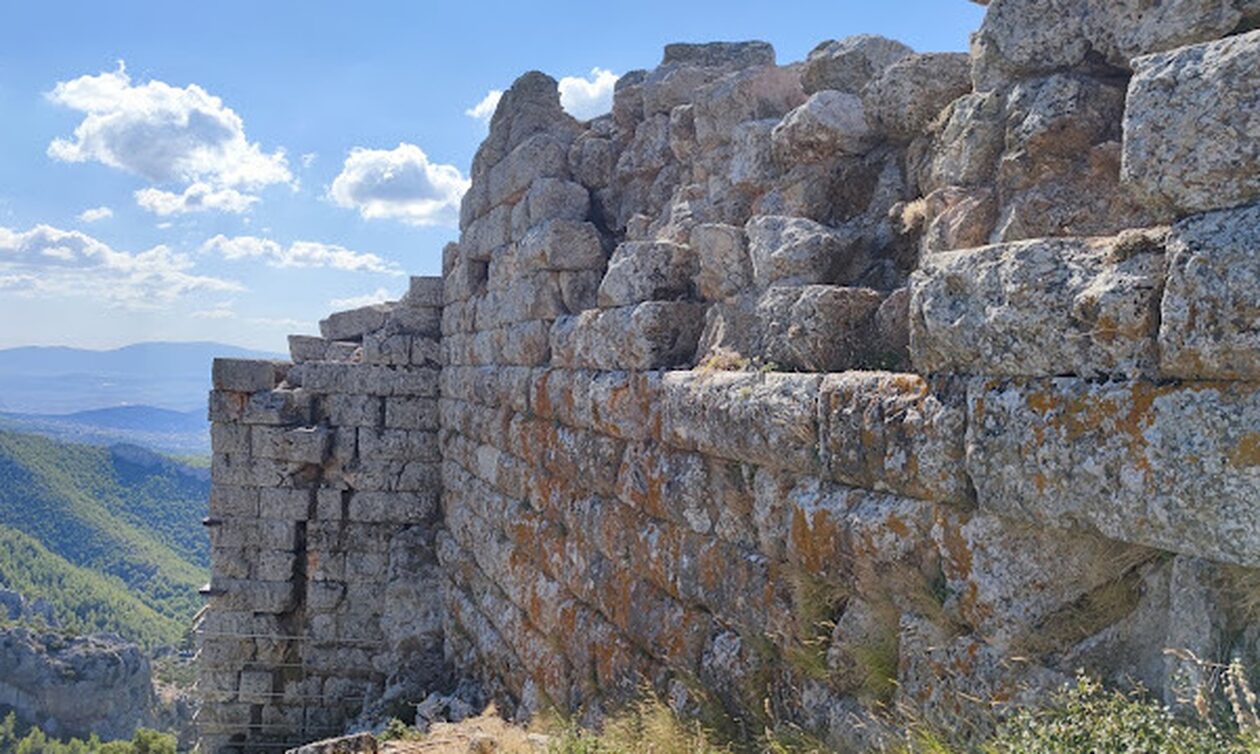 Φρούριο Φυλής: Συντηρείται και αποκαθίσταται το αρχαίο οχυρό της Πάρνηθας