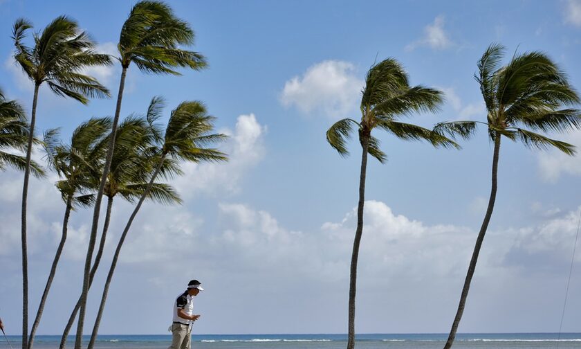 Η Χαβάη θέλει να επιβάλλει τέλος στους τουρίστες