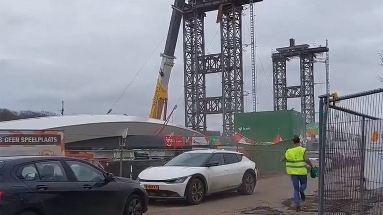 Ολλανδία: Κατέρρευσε γέφυρα υπό κατασκευή - Δύο νεκροί και δύο τραυματίες