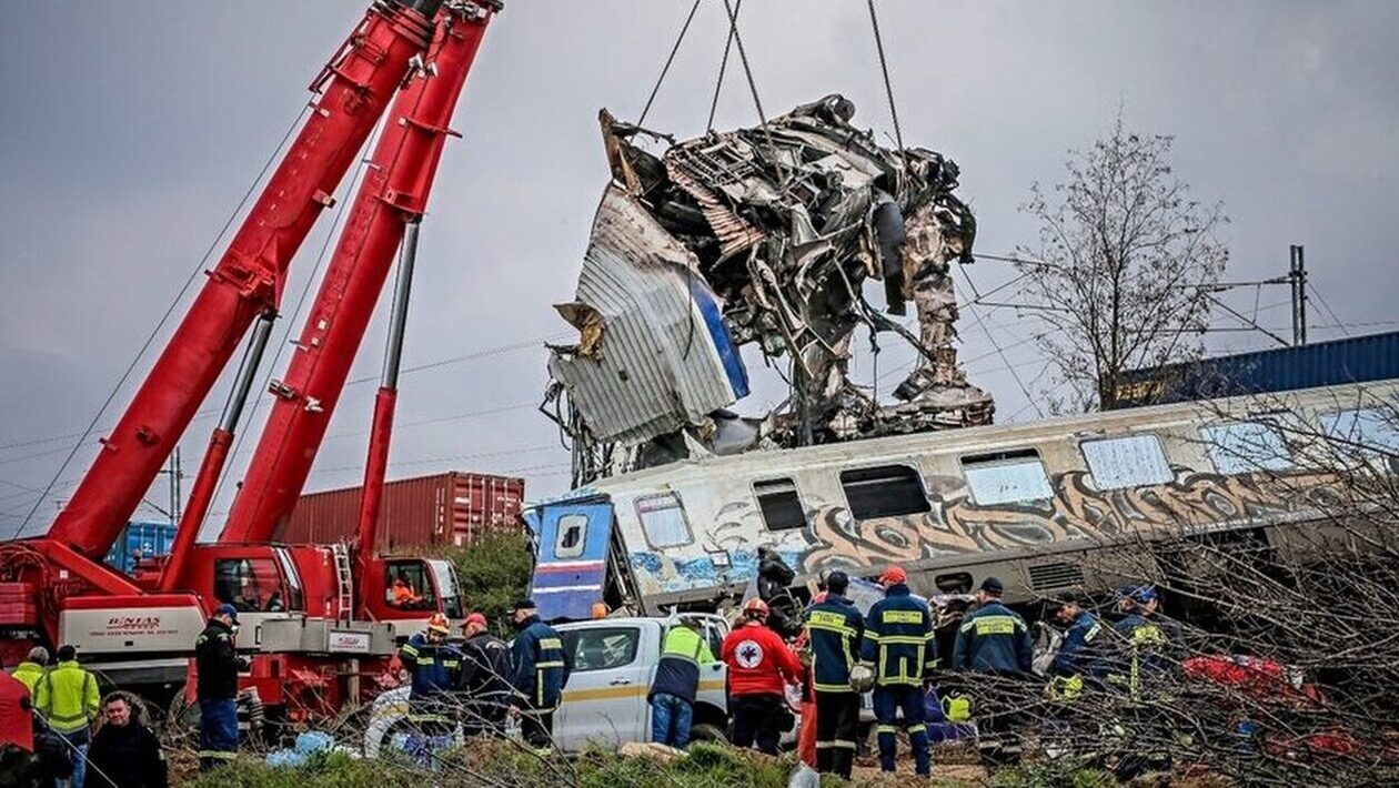Δυστύχημα στα Τέμπη: Εισαγγελική δίωξη κατά δύο διευθυντικών στελεχών της «Hellenic Train»