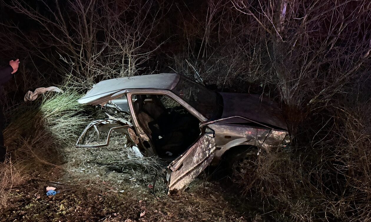 Σοβαρό τροχαίο στην Πέλλα: Αυτοκίνητο κόπηκε στα δύο - Τέσσερις τραυματίες στο νοσοκομείο