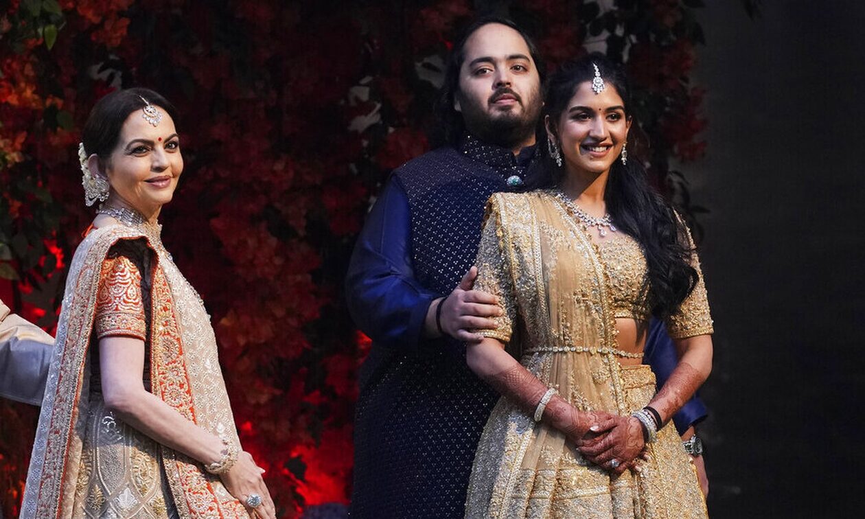 Iνδία: Το γαμήλιο πάρτι του πλουσιότερου ανθρώπου στη χώρα- Η Ριάνα, ο Μπιλ Γκέιτς και τα 2500 πιάτα