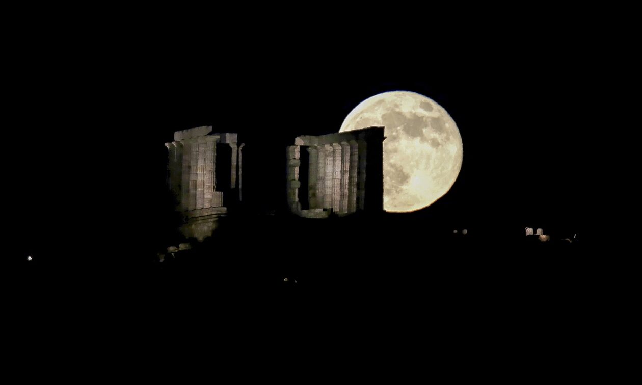 Σούνιο: Ο Ναός του Ποσειδώνα αποκτά νέο φωτισμό
