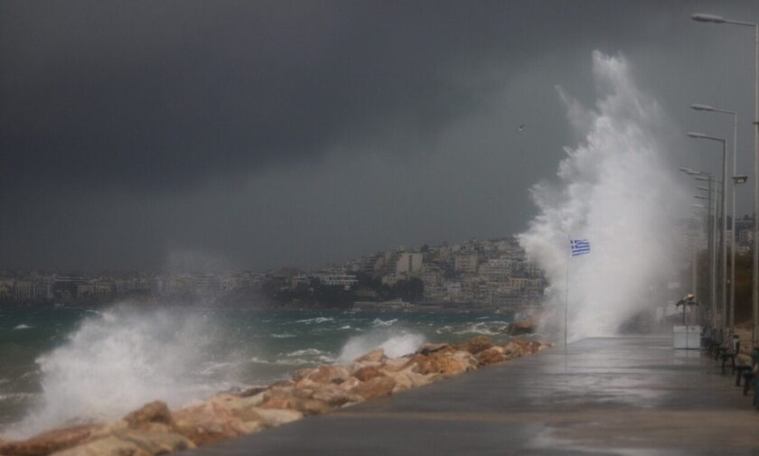 Καιρός: «Καμπανάκι» από Μαρουσάκη - Ισχυρό μέτωπο καταιγίδων θα σαρώσει τη χώρα