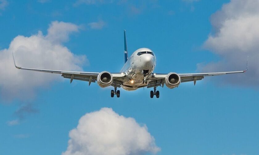 Νέο περιστατικό με Boeing: Αναγκαστική προσγείωση στη Βοστώνη εξαιτίας ρωγμής στο παρμπρίζ