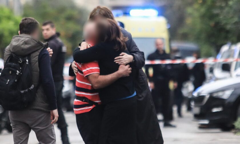 Νίκαια: «Μαμά, ένας κακός σκοτώνει τον μπαμπά», έλεγε ο γιος του 39χρονου
