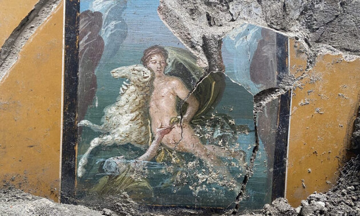 Νέα εντυπωσιακή ανακάλυψη στην Πομπηία: Ο Φρίξος και η Έλλη πάνω στο χρυσόμαλλο κριάρι