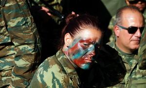 Και οι γυναίκες στον στρατό - Ο Νίκος Δένδιας φέρνει ριζικές αλλαγές στη θητεία