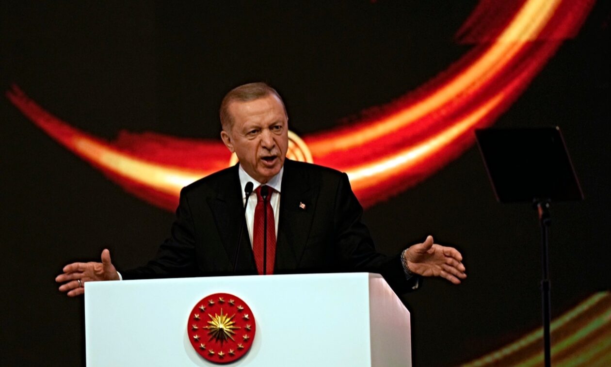 Τουρκία: Απώλειες για το κόμμα του Ερντογάν, σύμφωνα με δημοσκόπηση της MetroPOLL