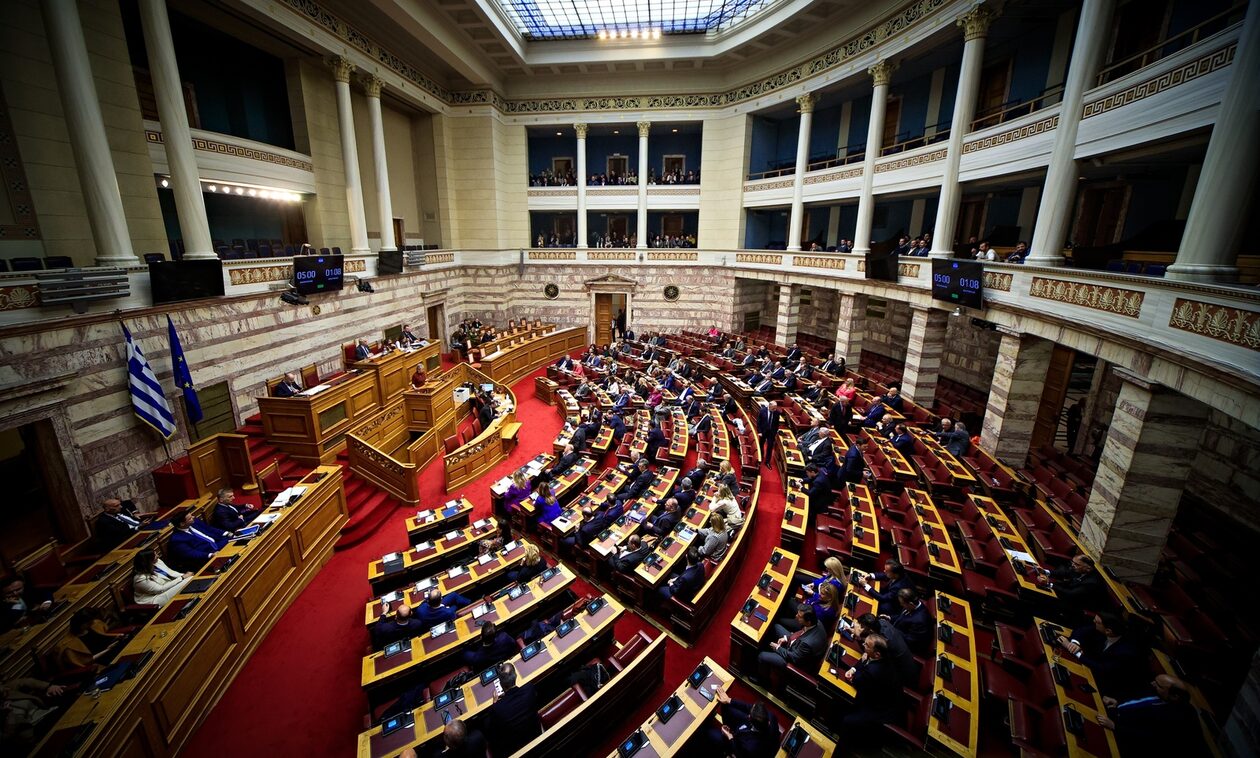 Βουλή: Δεκτό έγινε από την αρμόδια επιτροπή το νομοσχέδιο για τα μη κρατικά Πανεπιστήμια