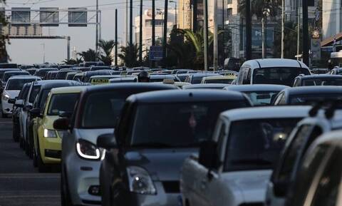 Τέλη κυκλοφορίας με το μήνα: Έρχεται διάταξη – ανάσα για χιλιάδες ιδιοκτήτες οχημάτων