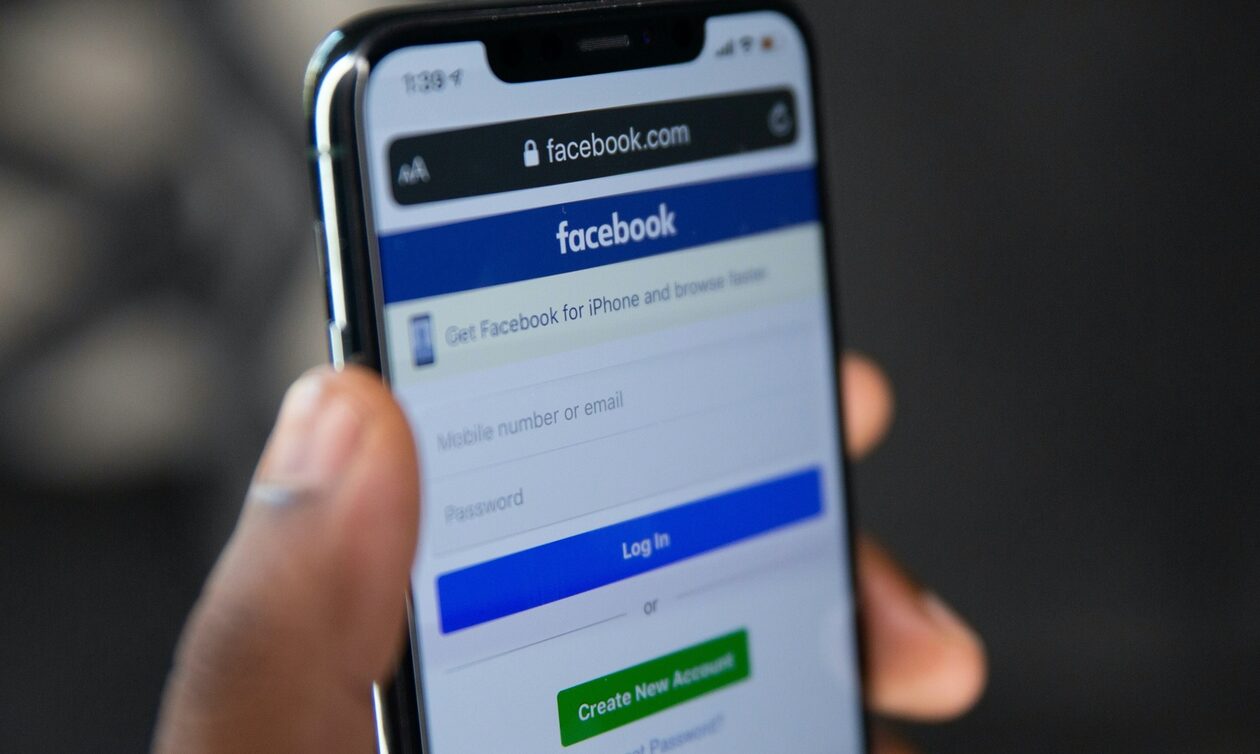 Επανήλθαν Facebook, Instagram και Messenger - Η απάντηση της Meta
