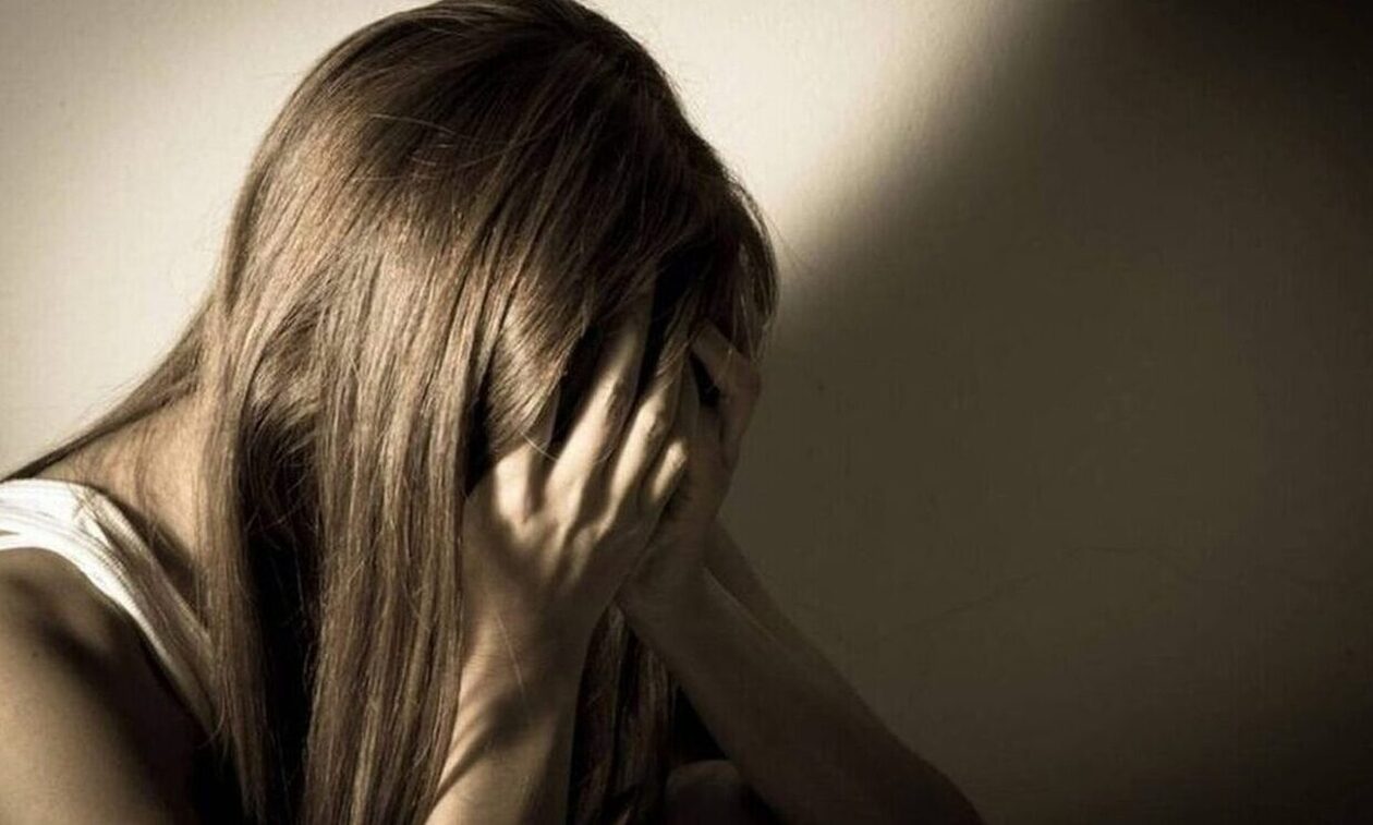 Χαϊδάρι: «Με άρπαξε από τα μαλλιά, φοβήθηκα και άρχισα να ουρλιάζω» - 16χρονη καταγγέλλει 22χρονο