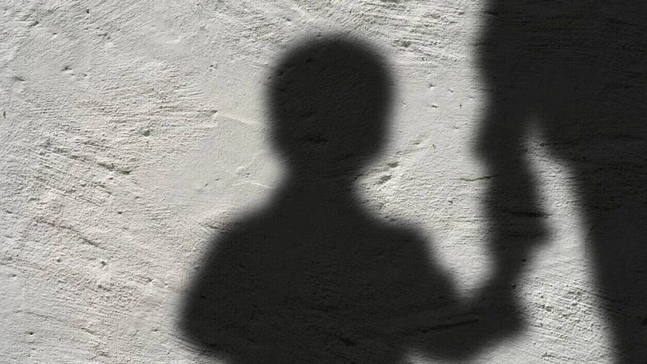 Λάρισα: Kατηγορείται για ασέλγεια στην 3,5 ετών κόρη του: «Είναι δασκαλεμένο από τη μητέρα»