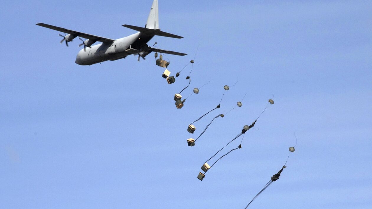 Πόλεμος στο Ισραήλ: Νέες αεροπορικές ρίψεις βοήθειας στη Γάζα από C-130