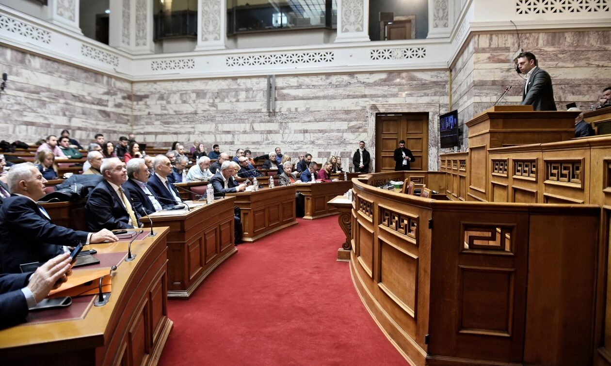 ΣΥΡΙΖΑ: Σύσκεψη εργασίας της κοινοβουλευτικής ομάδας παρουσία Κασσελάκη