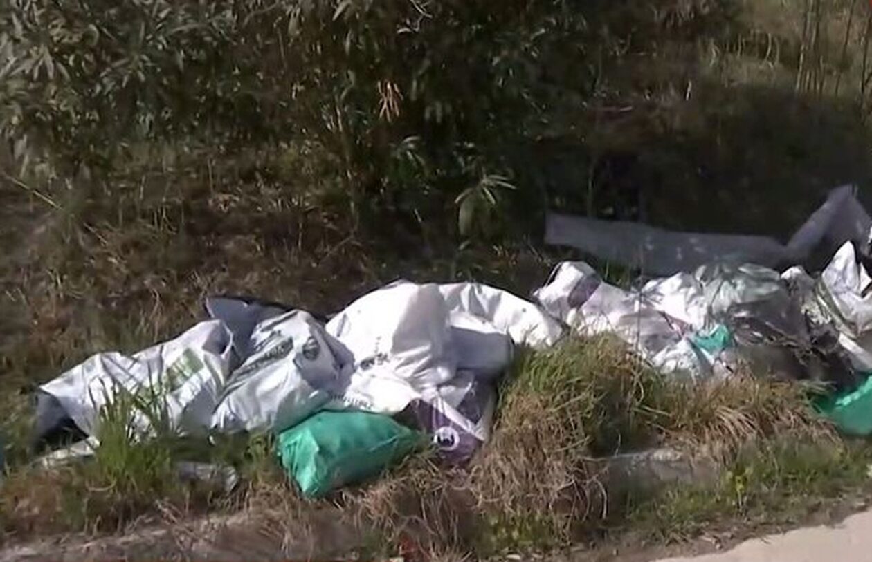 Εικόνες ντροπής στη Θεσσαλονίκη:  Απέραντος σκουπιδότοπος το οδικό δίκτυο της πόλης