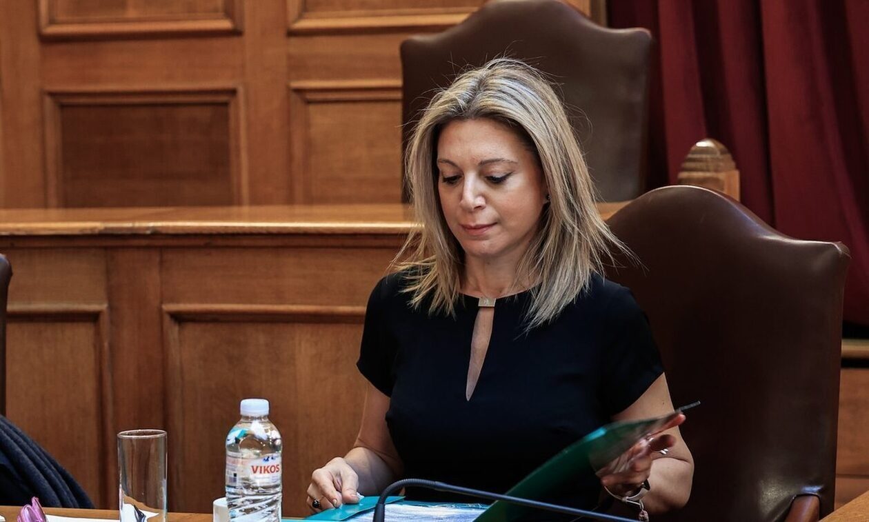 Μαρία Καρυστιανού στο Newsbomb.gr: «Πάμε στην Κομισιόν για δικαίωση με 1.300.000 υπογραφές Ελλήνων»