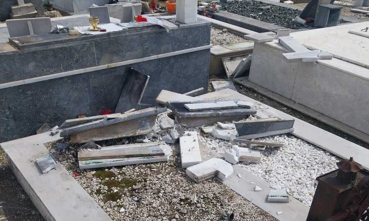 Ανεμοστρόβιλος προκάλεσε τέραστιες ζημιές στο κοιμητήριο της Γαστούνης - Εικόνες καταστροφής