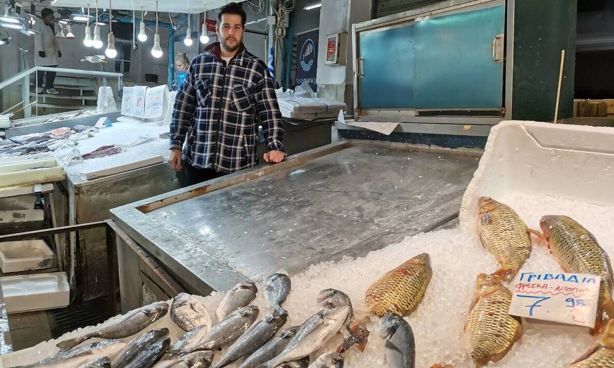 Σαρακοστιανό τραπέζι: Αναλυτικός οδηγός τιμών στα θαλασσινά - Συμβουλές για τις αγορές στη Βαρβάκειο