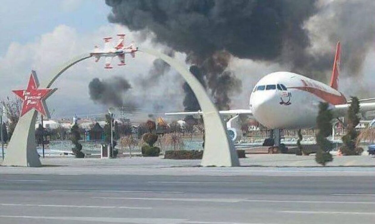 Τουρκία: Συνετρίβη εκπαιδευτικό αεροσκάφος της Πολεμικής Αεροπορίας - Σκοτώθηκε εργάτης στο έδαφος