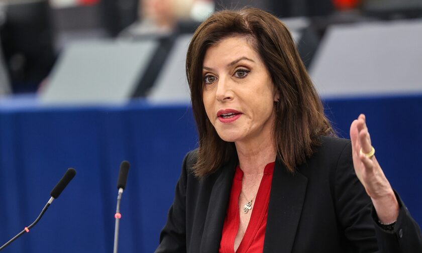 ΣΥΡΙΖΑ: «Η Άννα Ασημακοπούλου δεν είναι μέλος στο iSYRIZA – Κάποιος χρησιμοποίησε το mail της»